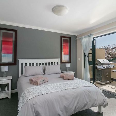 Blue Moon Apartments 克尼斯纳 外观 照片