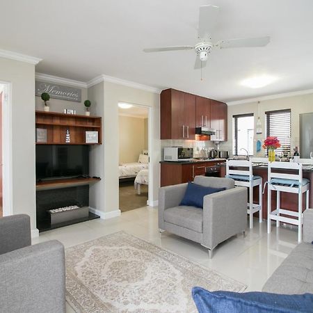 Blue Moon Apartments 克尼斯纳 外观 照片