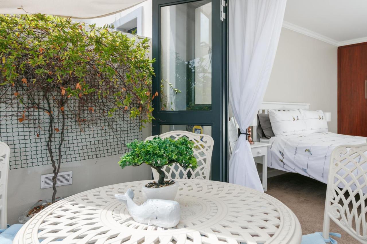 Blue Moon Apartments 克尼斯纳 外观 照片