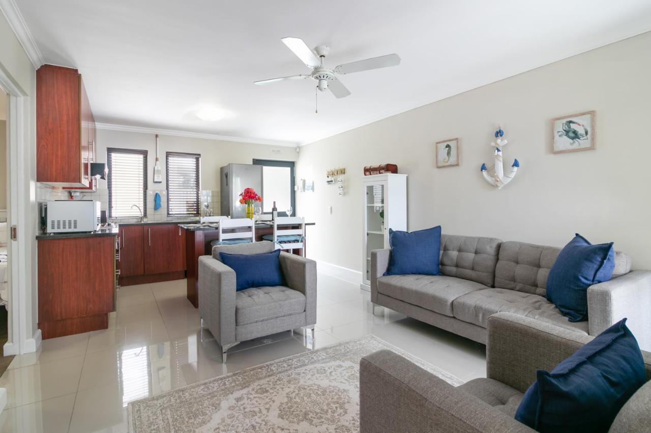Blue Moon Apartments 克尼斯纳 外观 照片