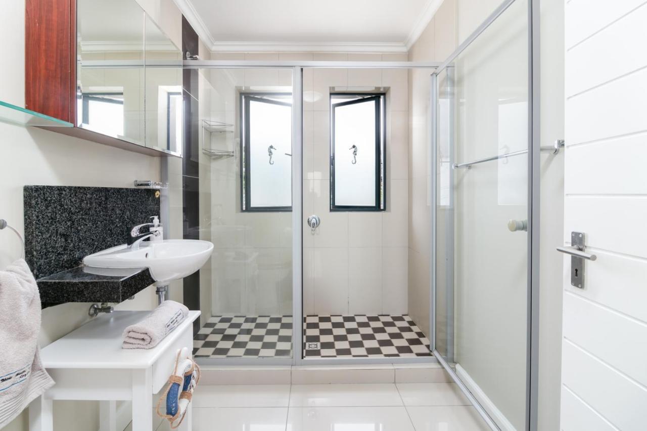 Blue Moon Apartments 克尼斯纳 外观 照片