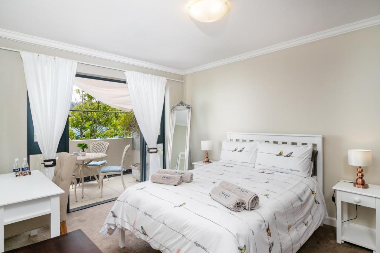 Blue Moon Apartments 克尼斯纳 外观 照片